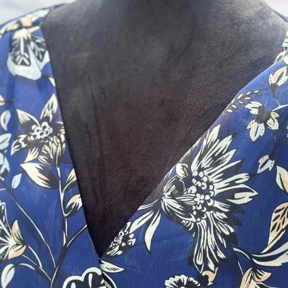 White House Black Market Blouse Size 16 - Picture 7 of 12